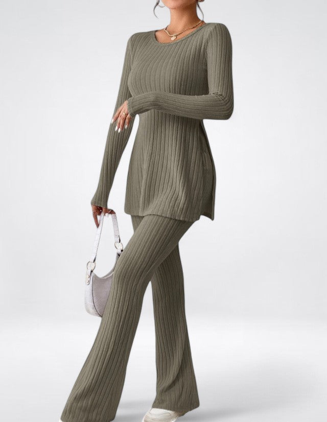 Women's Ribbed Knit Two-Piece Set - Elegant Lounge & Casualwear